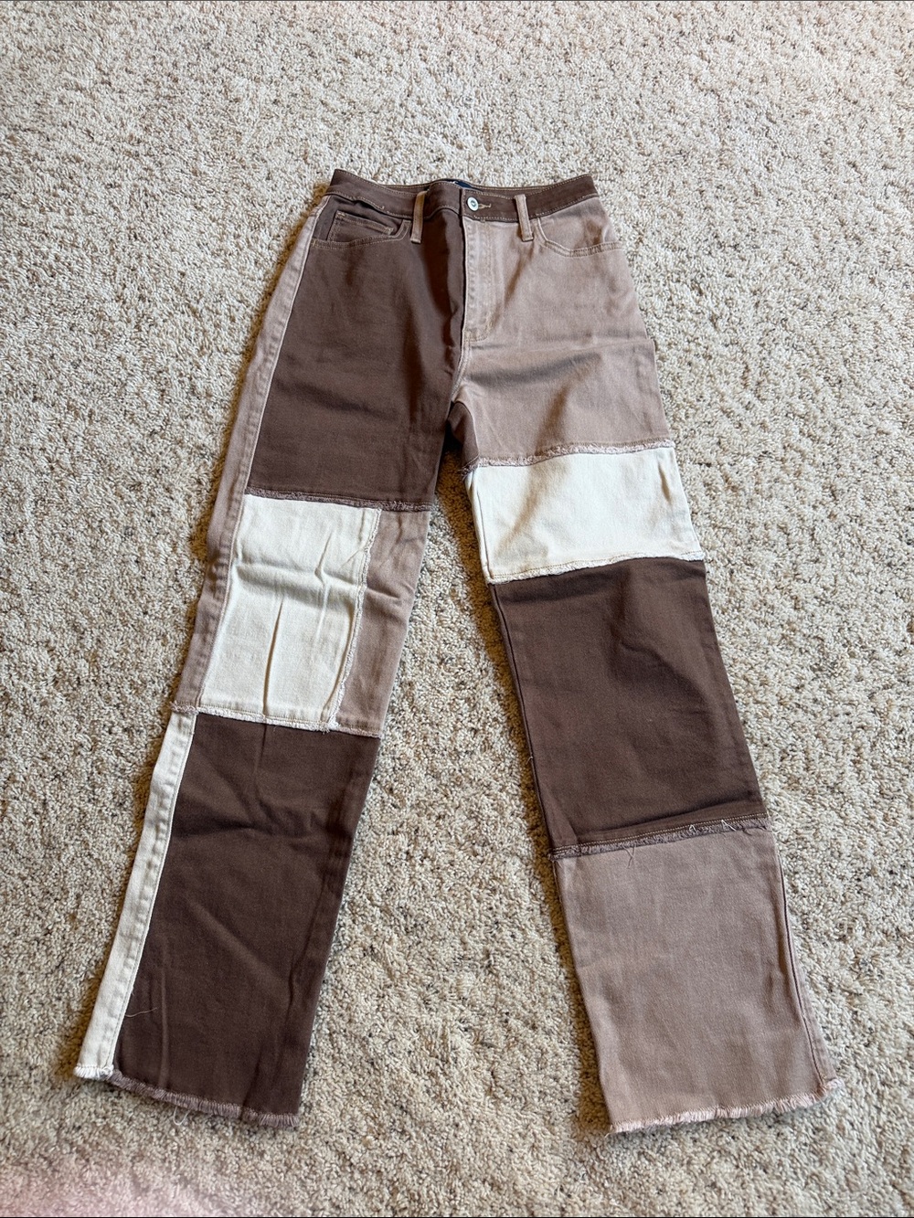 Hollister Two-Tone Straight Leg Pants in Brown and Cream